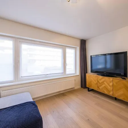 Renovated 2-bedroom In * Ostend