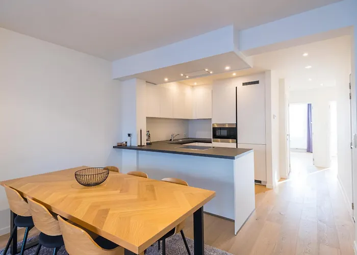 Renovated 2-bedroom In * Ostende