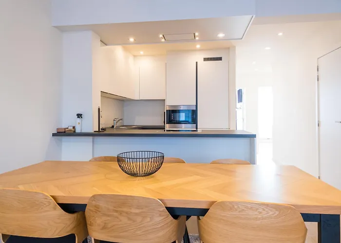 Renovated 2-bedroom In Apartmán